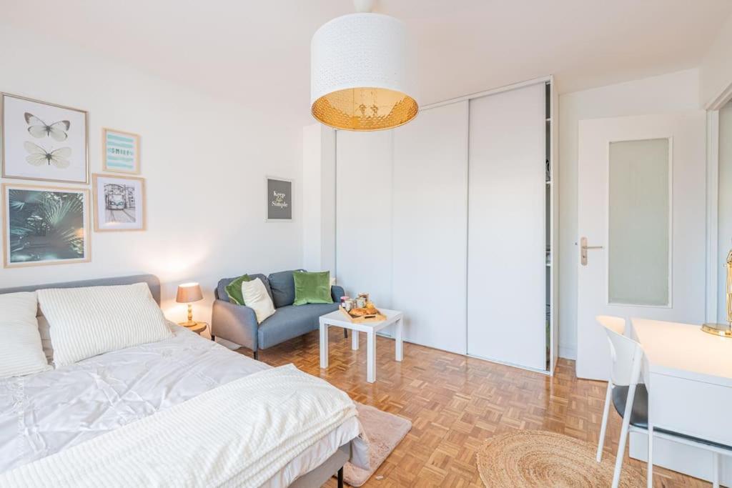 Suresnes : Appart Cosy Au Pied De Paris La Defense Apartment Bagian luar foto